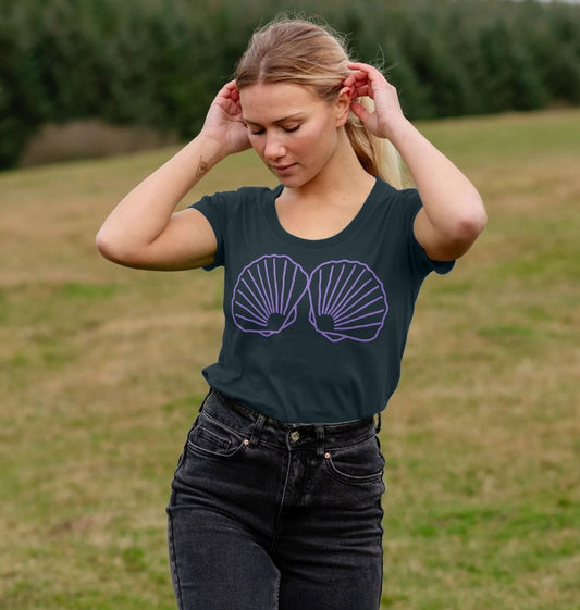 Women's Seashell Bikini Organic Scoop Neck Tee